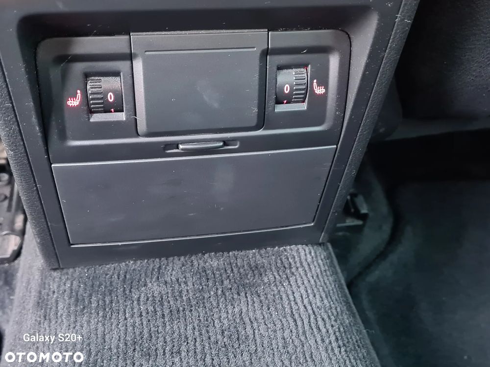 Volkswagen Passat - 17