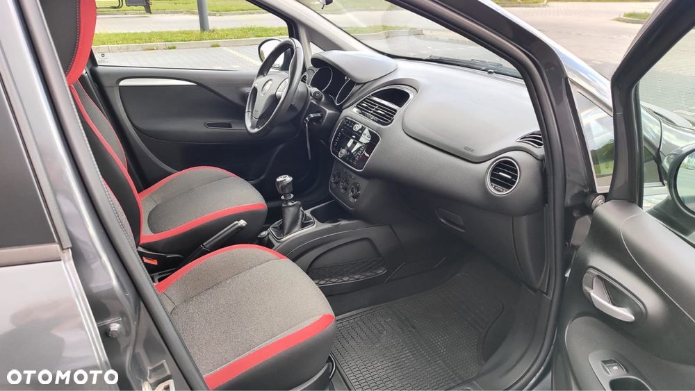 Fiat Punto - 8