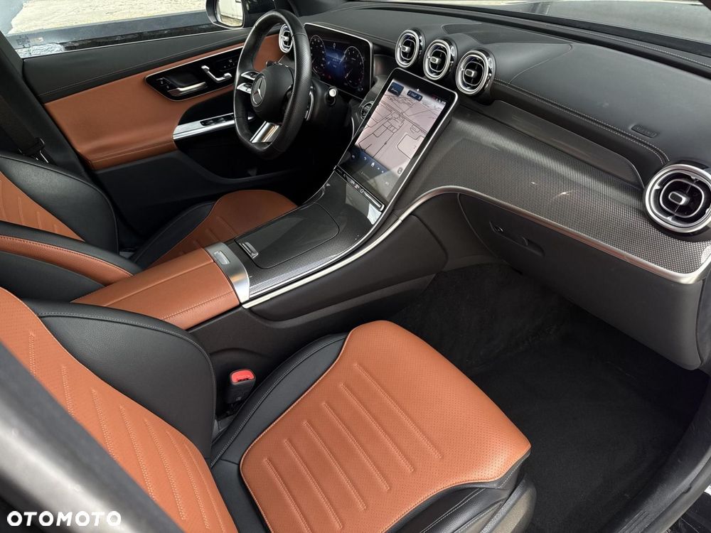 Mercedes-Benz GLC - 22