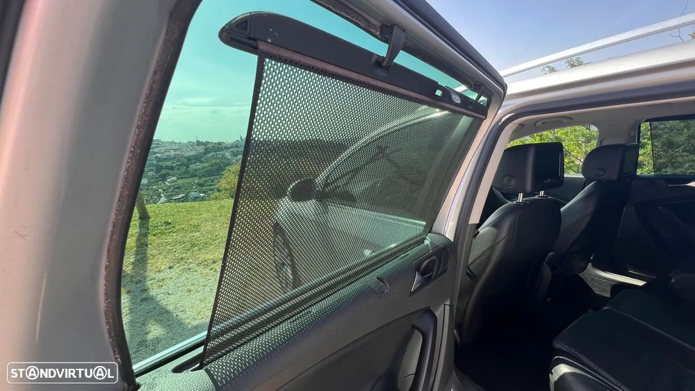 VW Passat Variant 2.0 TDI Sportline DSG - 15