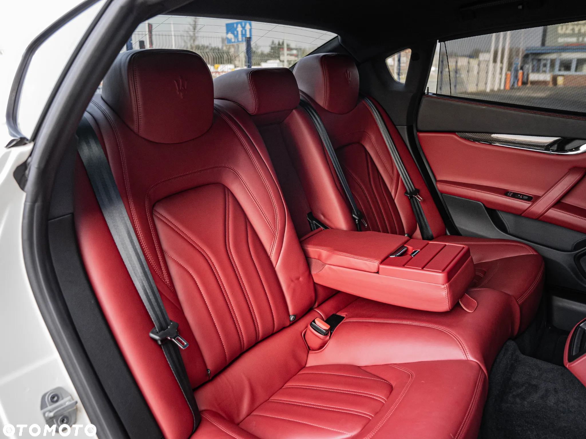 Maserati Quattroporte GranLusso S - 30