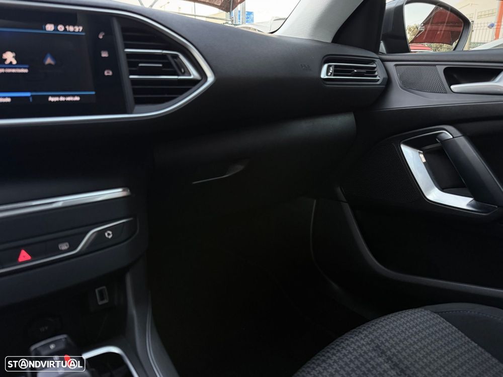 Peugeot 308 SW 1.5 BlueHDi Style EAT8 - 19