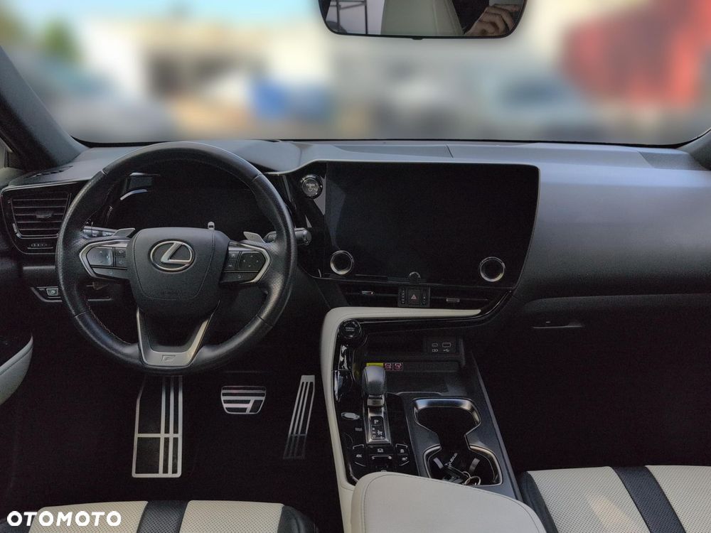 Lexus NX 350h F Sport AWD - 11