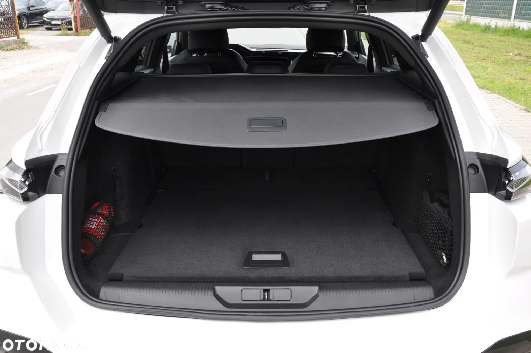 Peugeot 308 SW 1.2 PureTech GPF GT Pack S&S EAT8 - 26