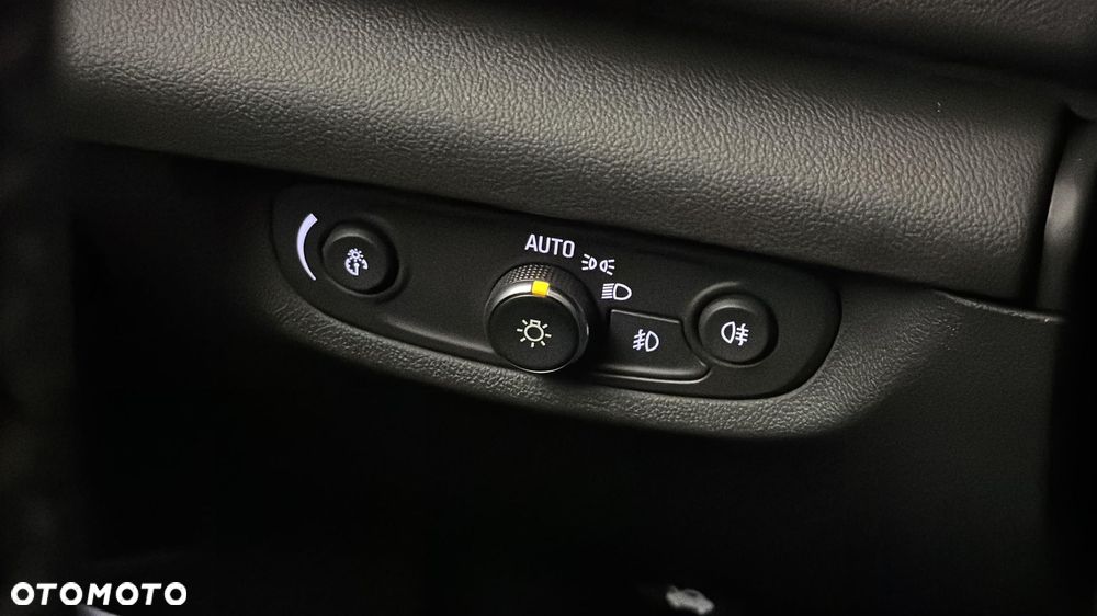 Opel Insignia 1.5 CDTI Business Elegance S&S - 25