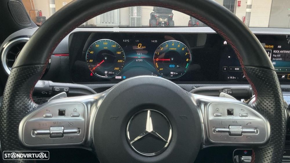 Mercedes-Benz A 250 e 8G-DCT AMG Line - 3