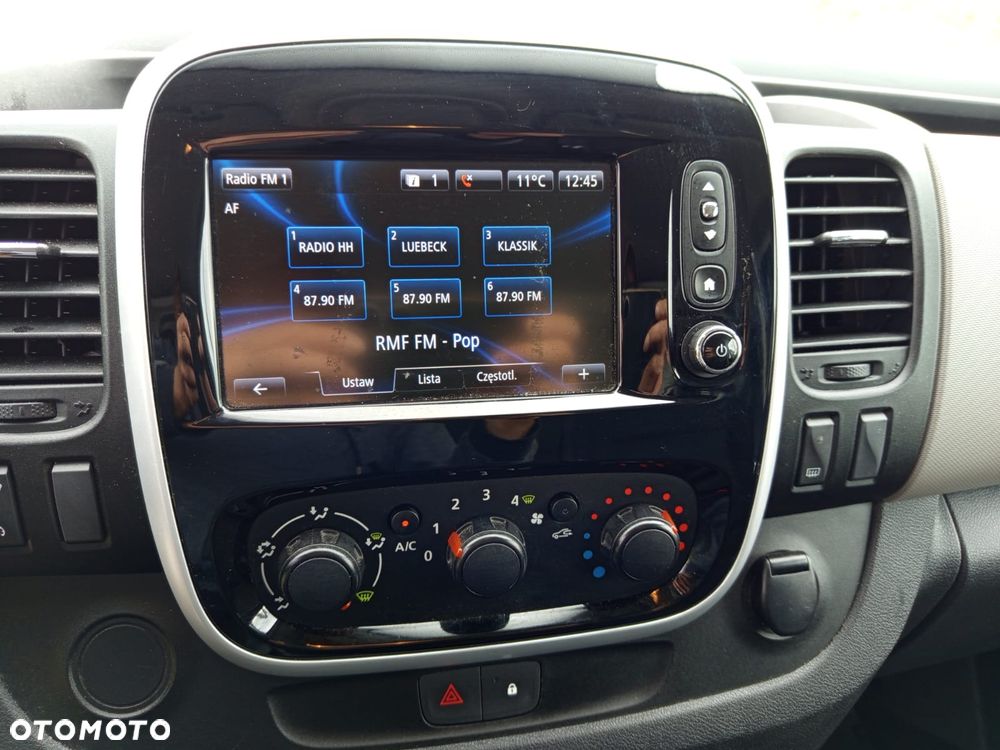 Renault TRAFIC - 19