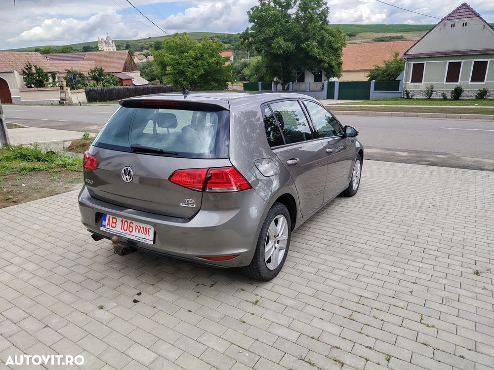 Volkswagen Golf 1.6 TDI DPF Trendline - 3