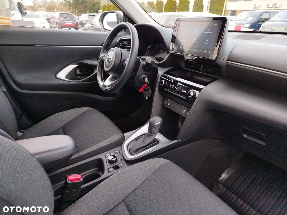 Toyota Yaris Cross - 9