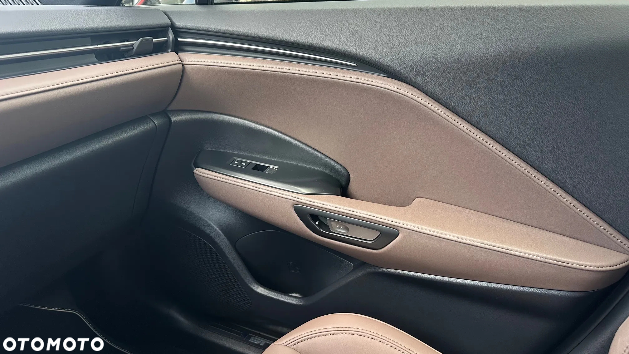 Lexus LBX 1.5 Hybrid Elegant - 15