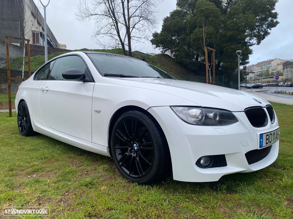 BMW 320 d Coupe Active Auto - 2