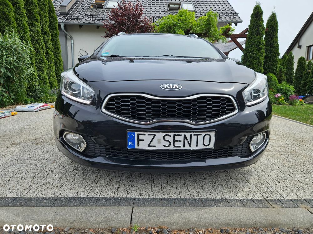 Kia Ceed 1.6 GDI Dream Team Edition - 2