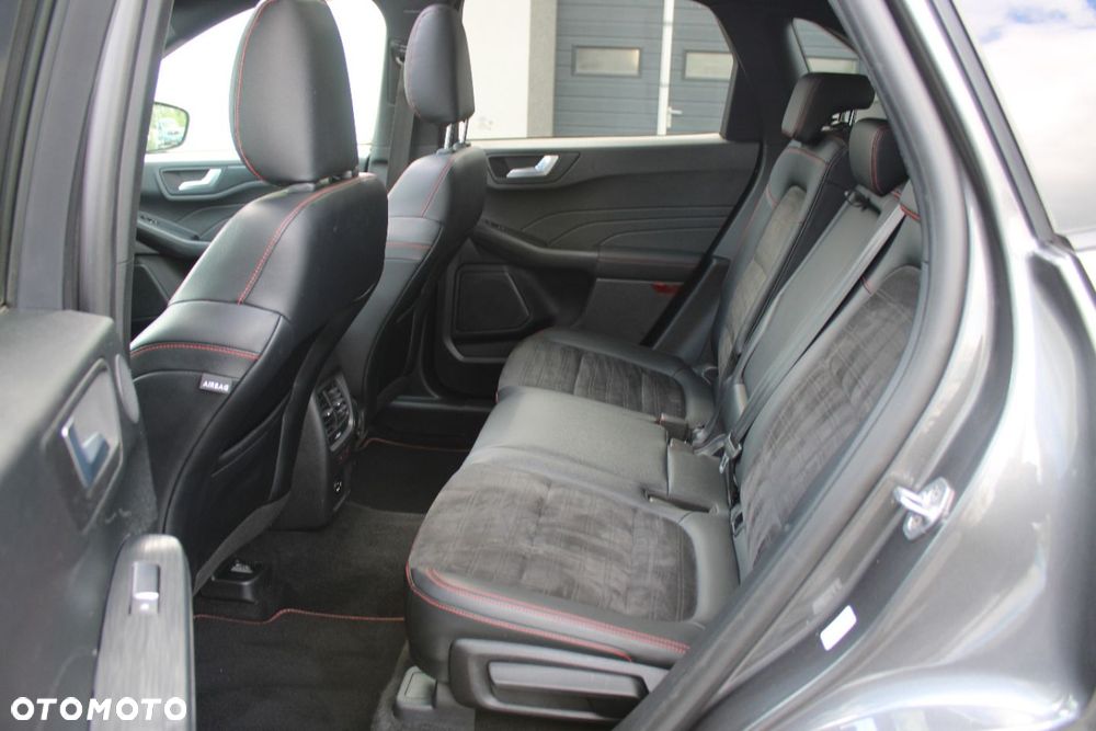 Ford Kuga - 23