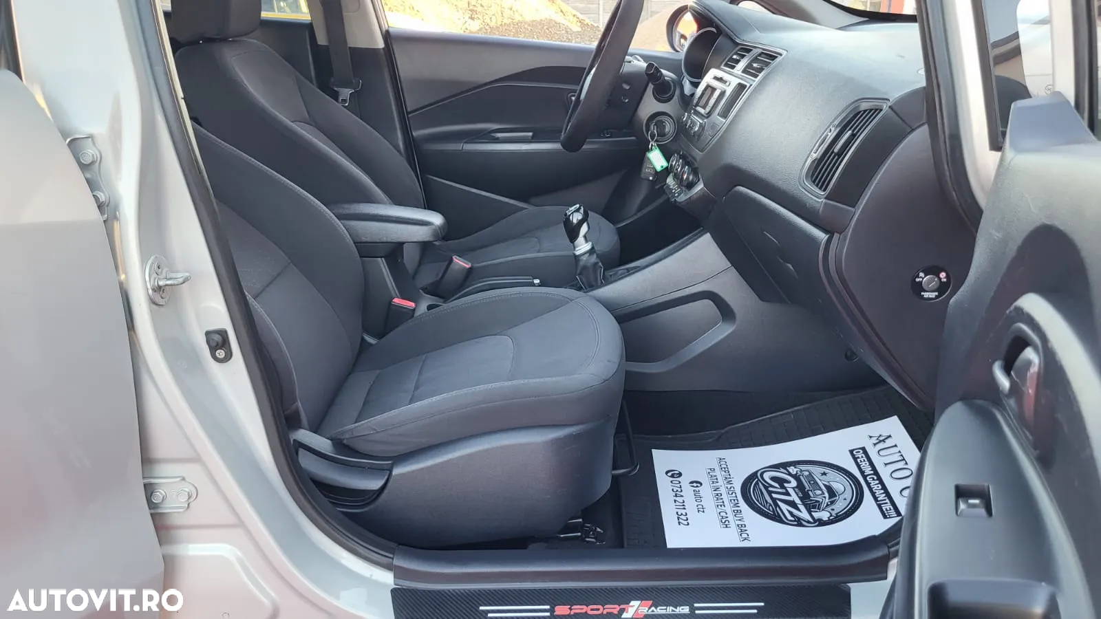 Kia Rio - 25