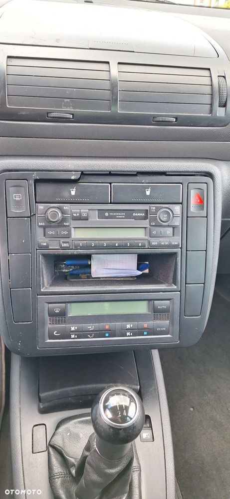 Volkswagen Sharan 1.9 TDI Basis - 11