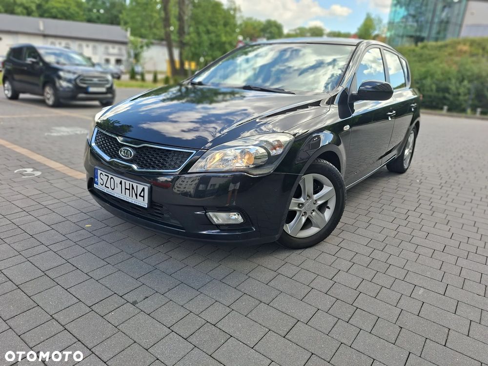 Kia Ceed 1.4 Comfort + - 11