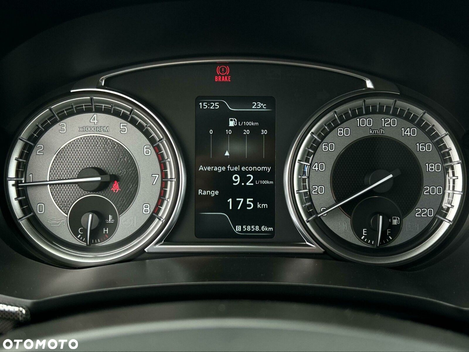 Suzuki Vitara - 15