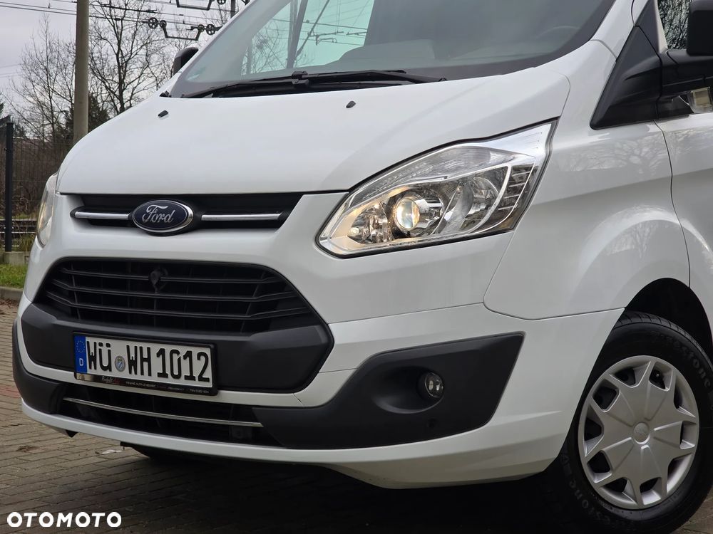 Ford TRANSIT CUSTOM - 6