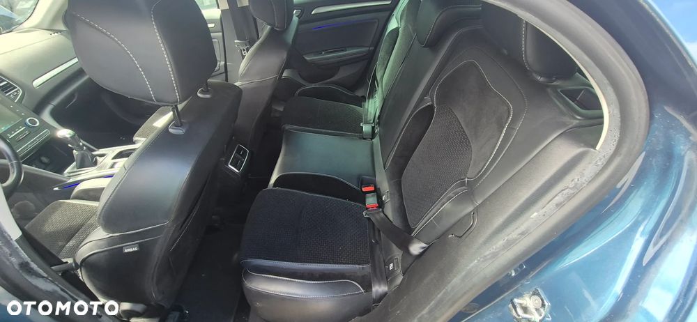 Renault Megane 1.2 Energy TCe Bose - 21