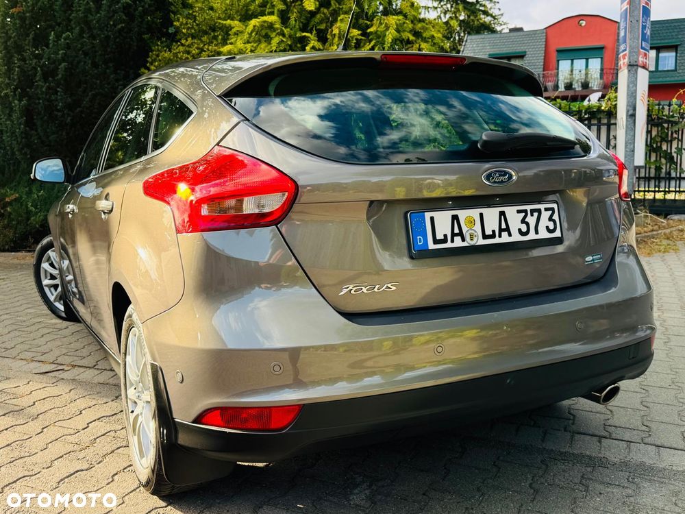 Ford Focus 2.0 TDCi DPF Start-Stopp-System ST-Line - 10