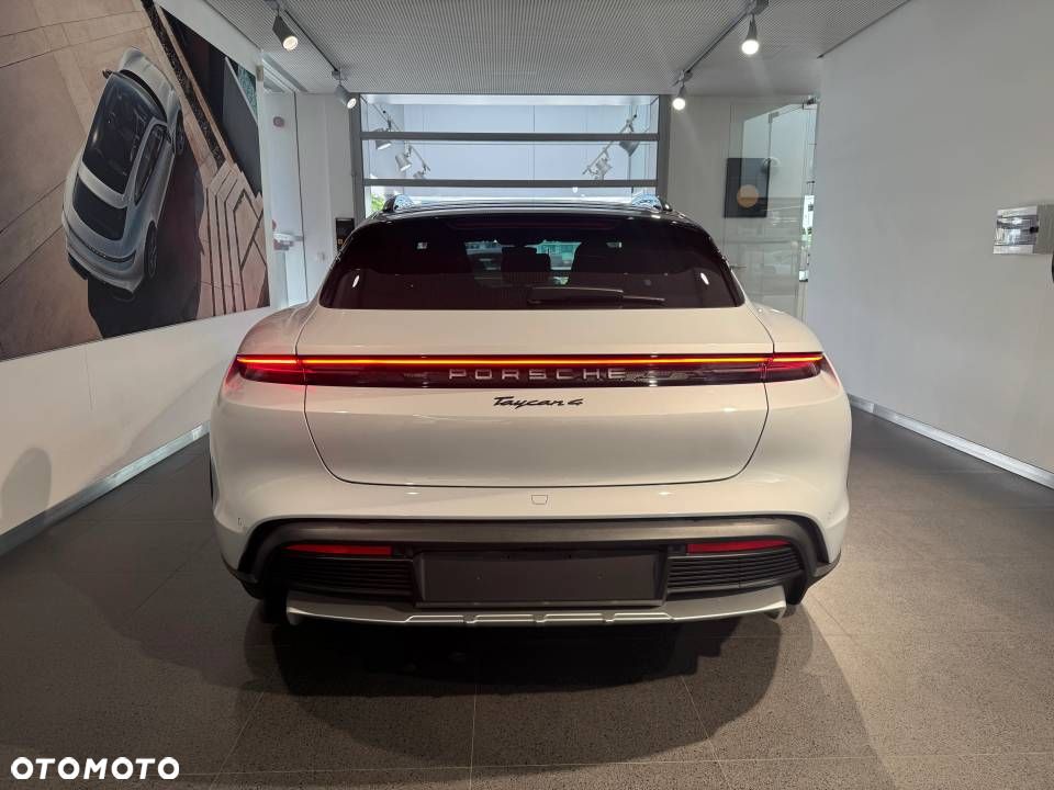 Porsche Taycan 105kWh 4 Performance Plus - 11