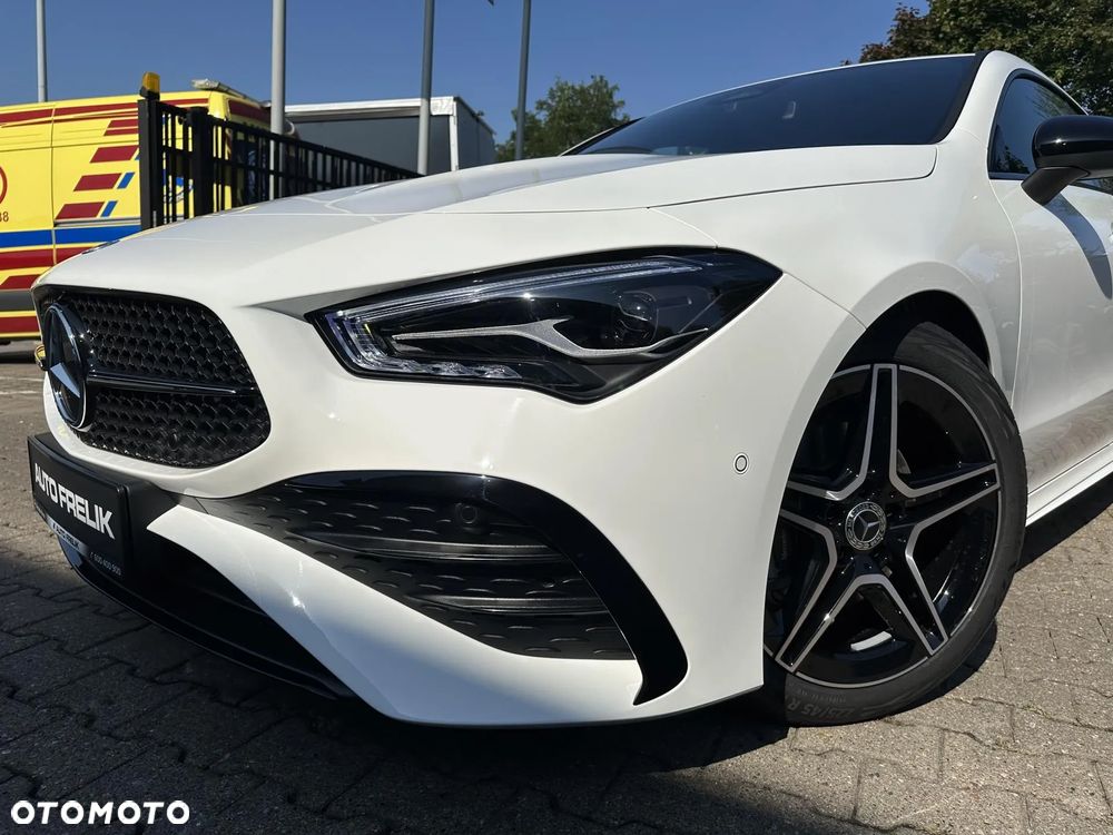 Mercedes-Benz CLA 180 AMG Line 7G-DCT - 5