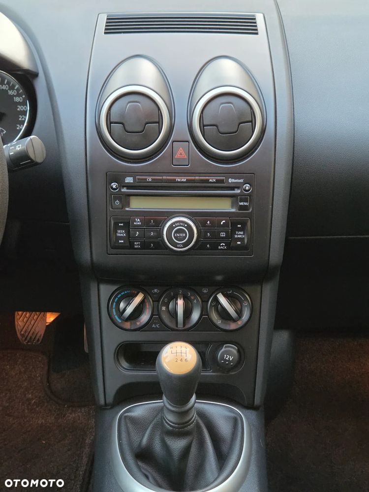 Nissan Qashqai 2.0 4x4 visia - 20