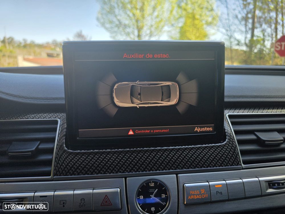 Audi A8 3.0 TDI DPF quattro tiptronic - 23