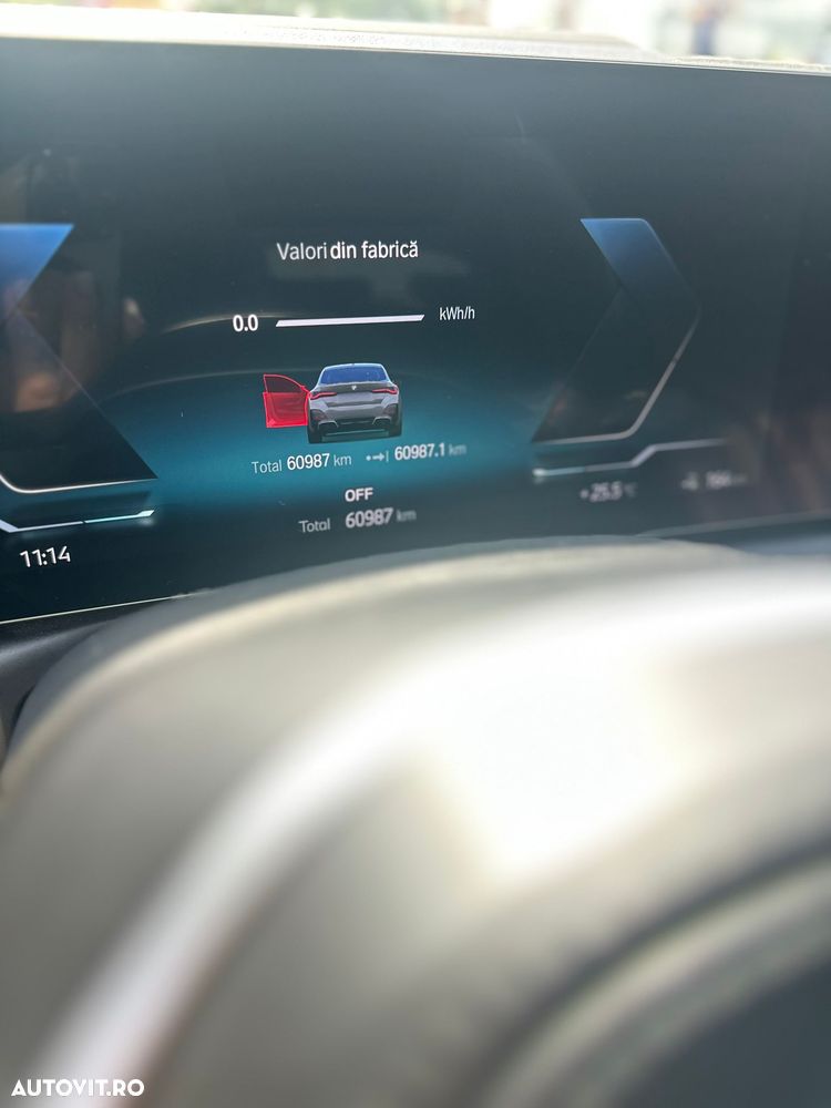 BMW i4 - 26