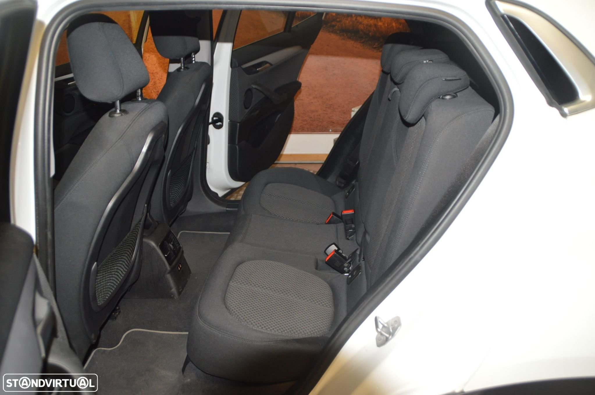 BMW X2 16 d sDrive Auto - 27