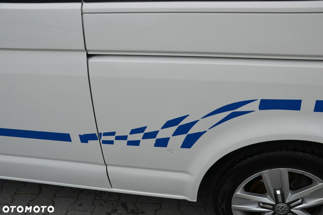 Volkswagen Transporter - 12