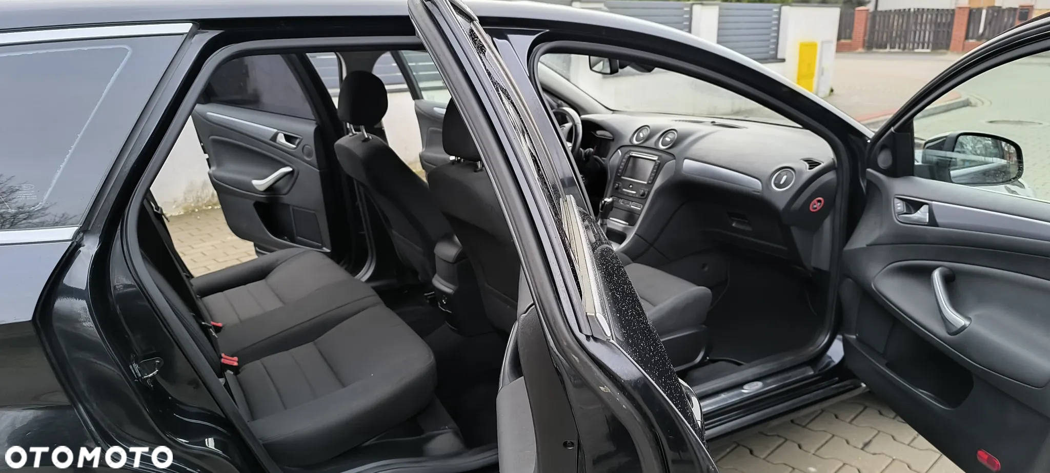 Ford Mondeo 2.0 EcoBoost Titanium - 31