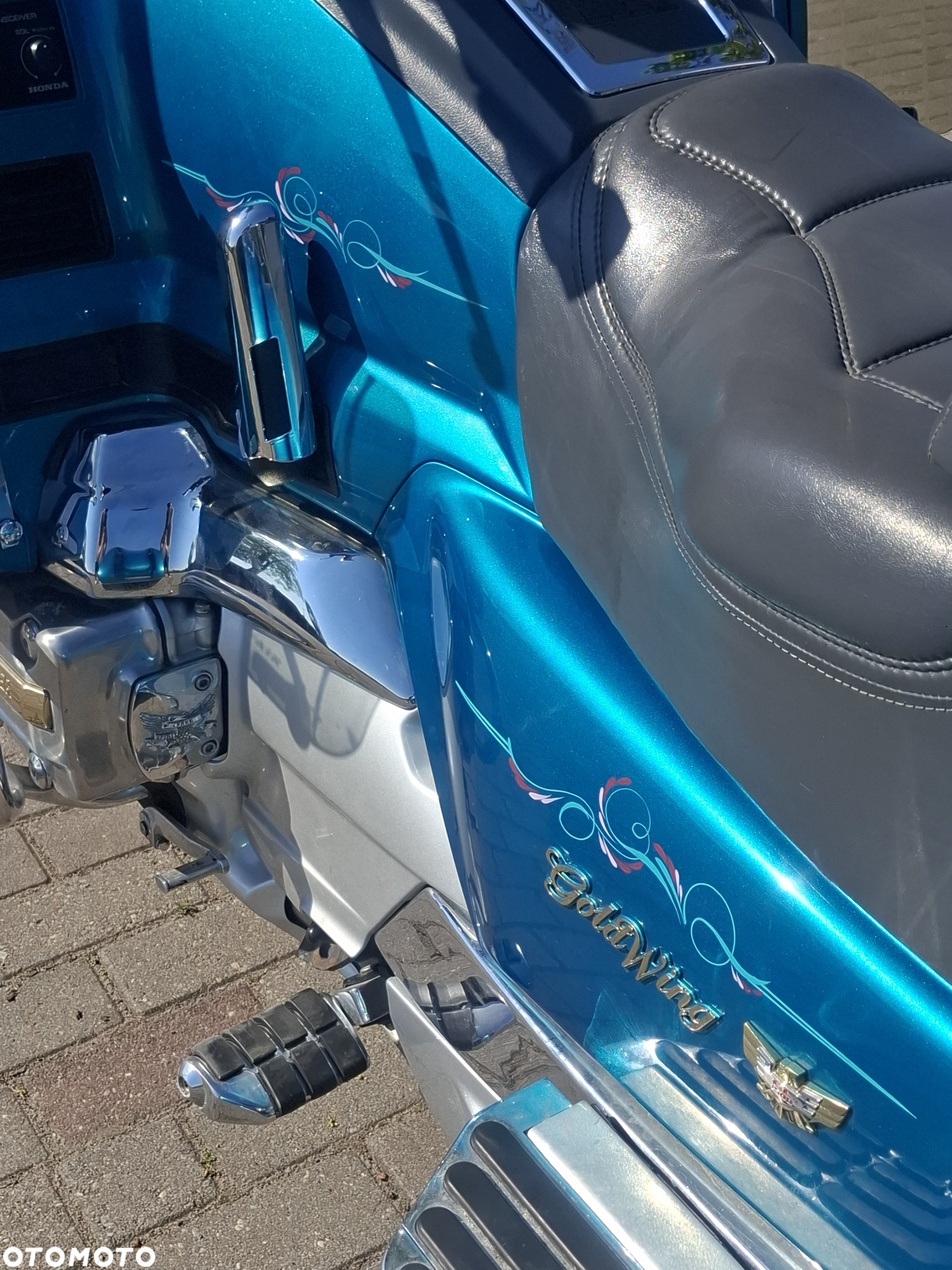 Honda GL - 9