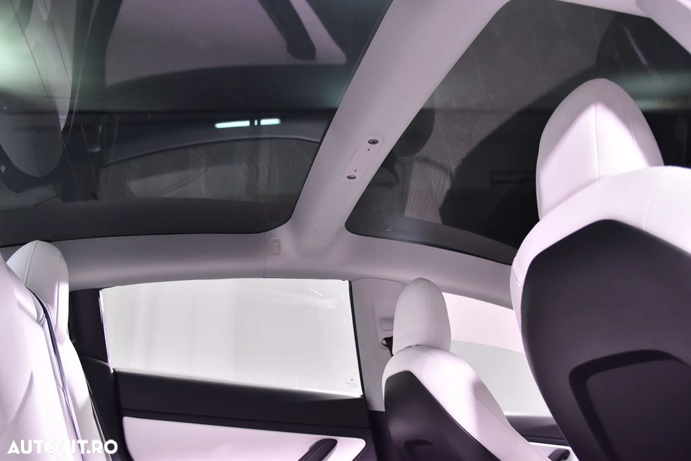 Tesla Model 3 Allradantrieb Dual Motor Performance - 20