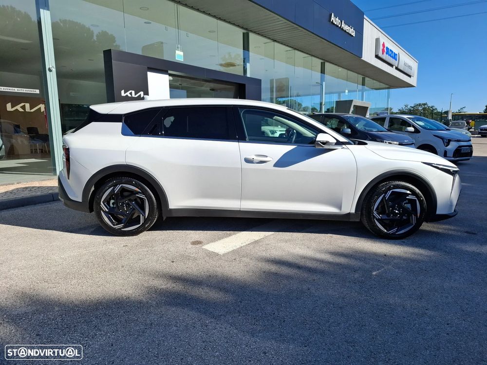 Kia K4 1.0 T-GDI Tech - 9