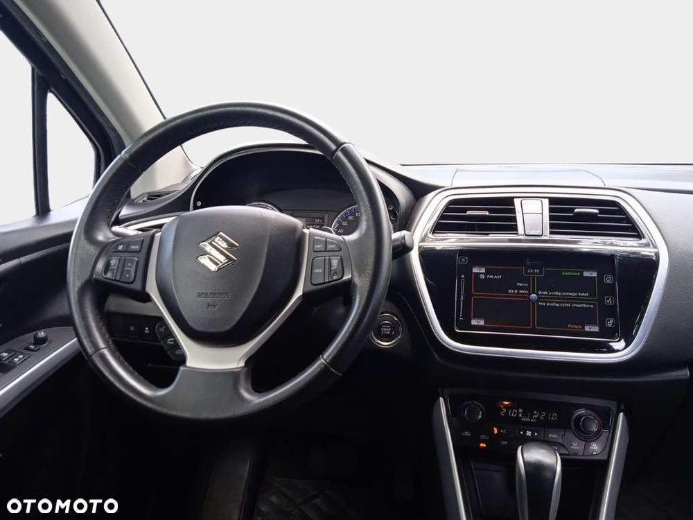 Suzuki SX4 S-Cross 1.0 T Premium - 13