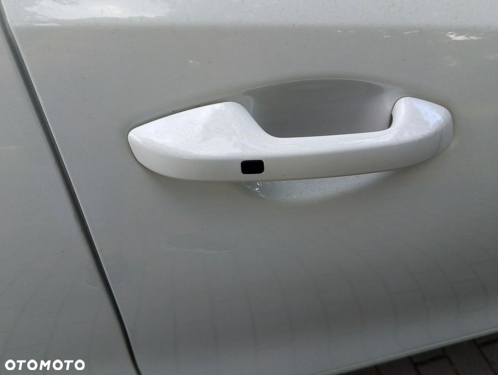 Kia Ceed 1.6 CRDi (48V Mild-Hybrid) DCT7 GT Line - 23