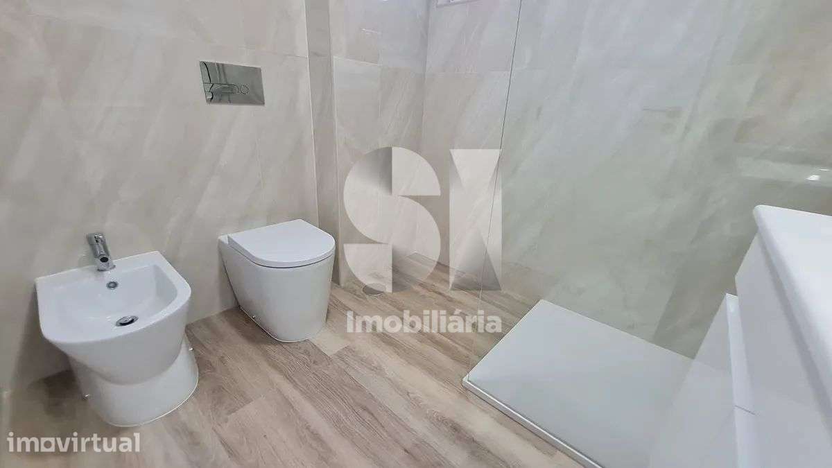 T3 Totalmente Renovado | Centro da Póvoa de Varzim - Grande imagem: 4/27