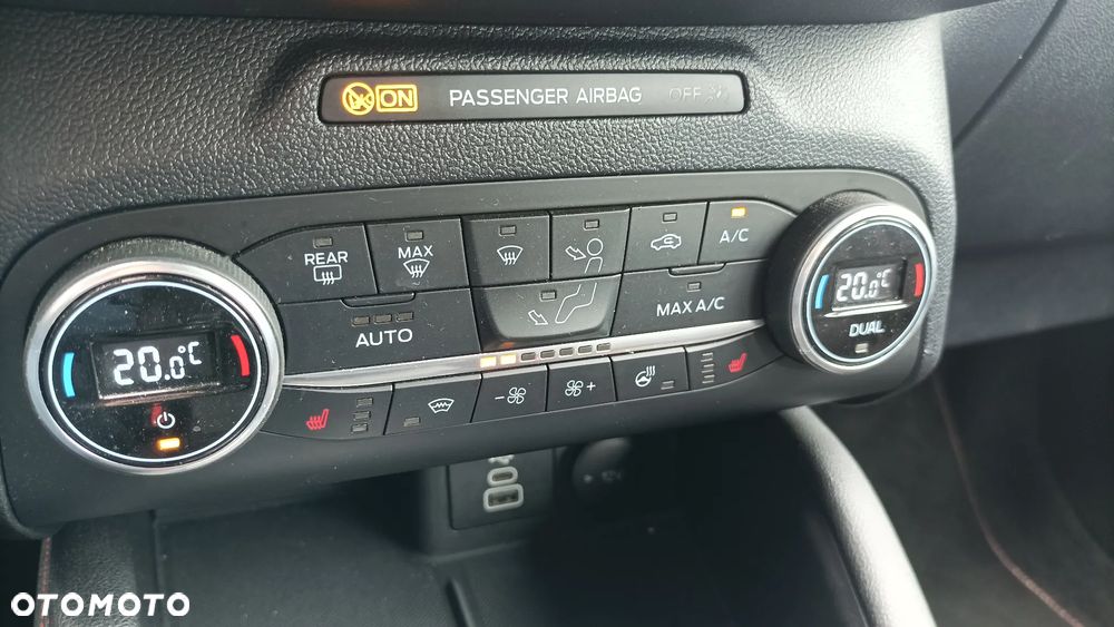 Ford Kuga 2.5 FHEV FWD ST-Line - 29