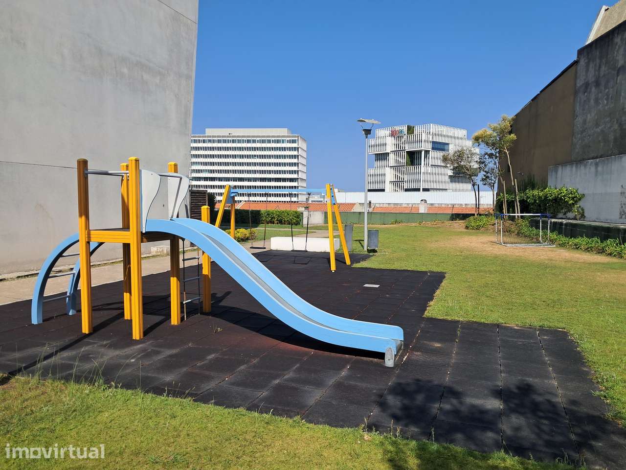 Condomínio Metrocity - Grande imagem: 2/14