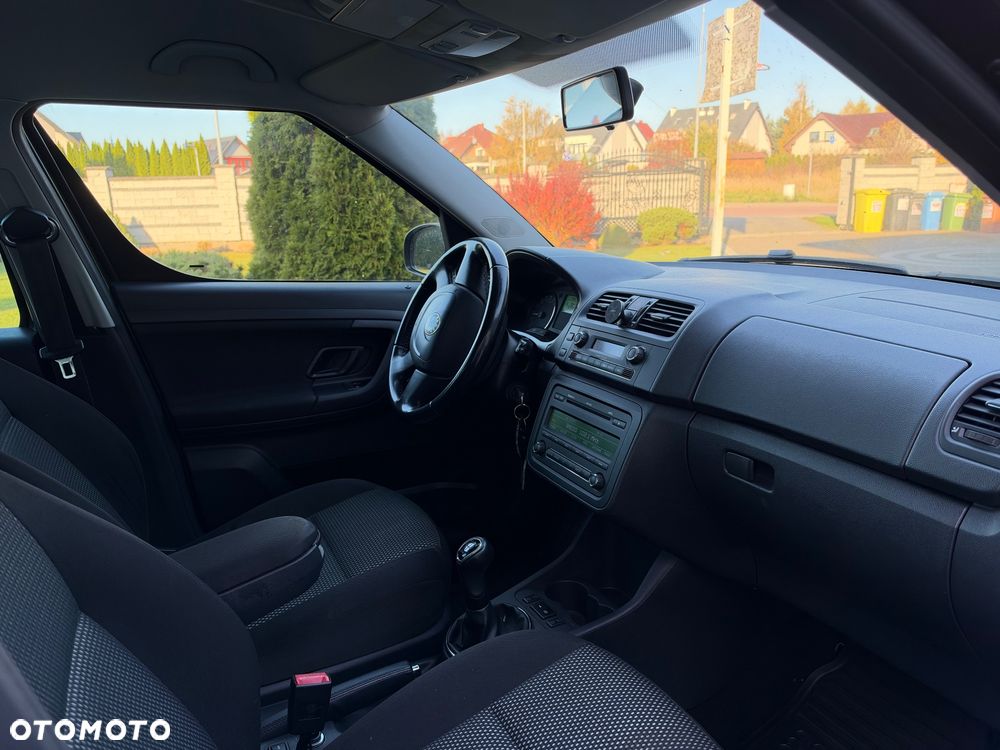 Skoda Roomster 1.6 TDI DPF Scout PLUS EDITION - 13
