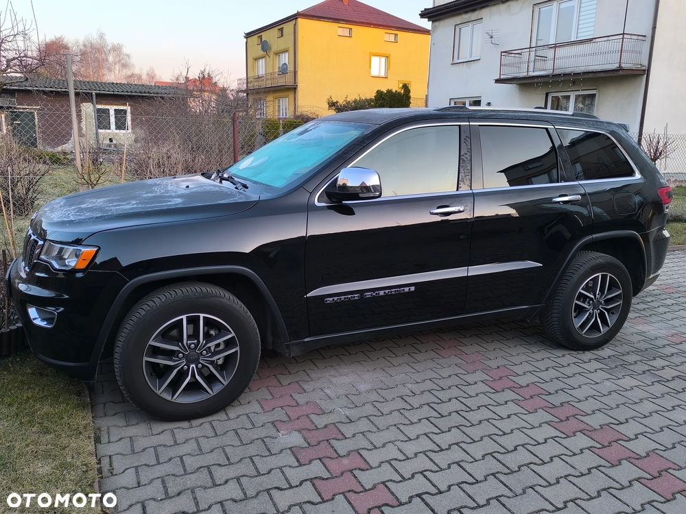 Jeep Grand Cherokee - 10