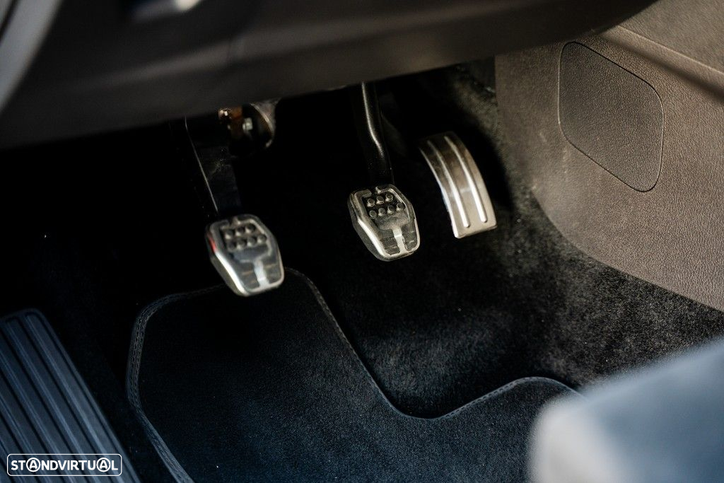 Ford Focus 2.3 EcoBoost RS Pack Performance - 43