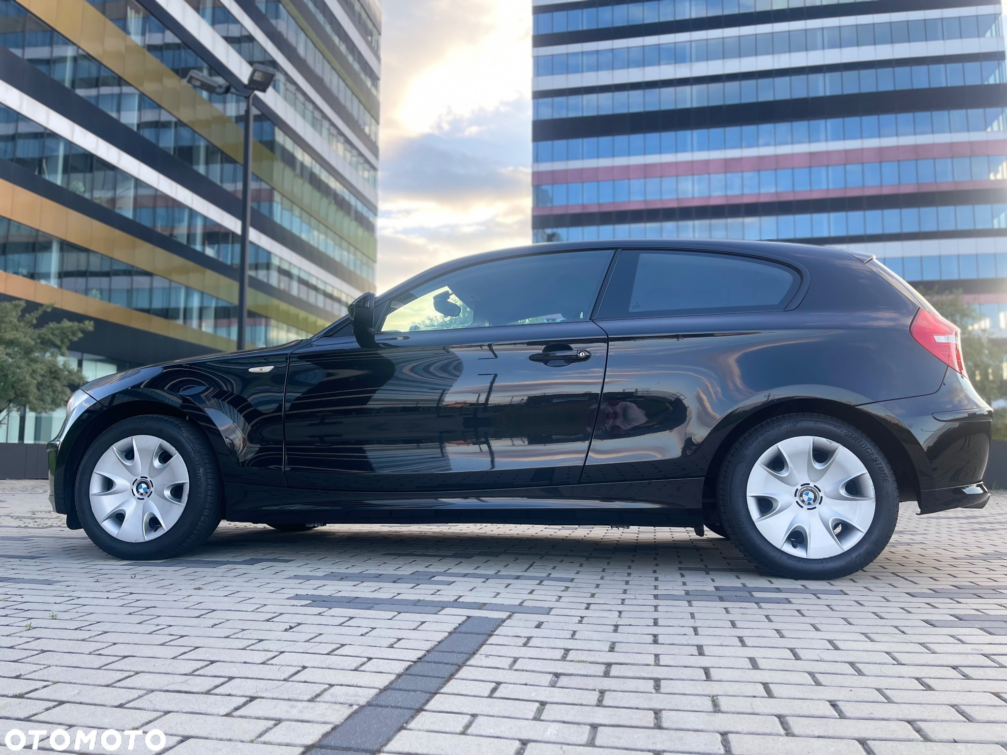 BMW Seria 1 116d - 30