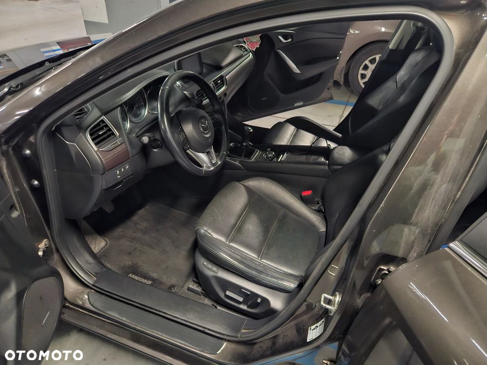 Mazda 6 - 10