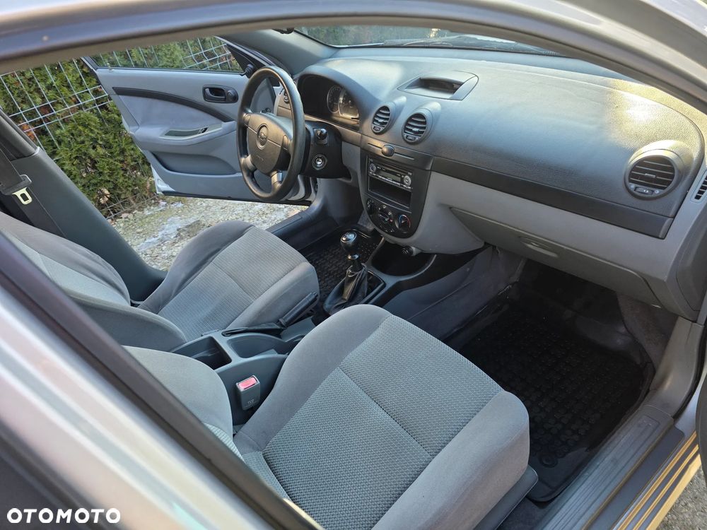 Chevrolet Lacetti - 2