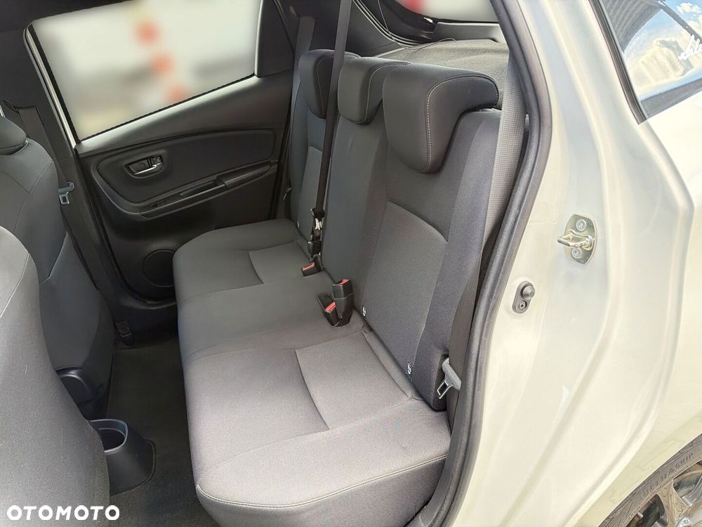 Toyota Yaris 1.5 Selection - 11