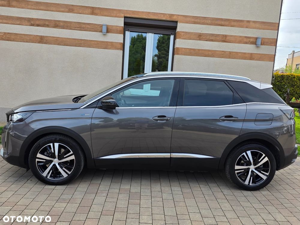 Peugeot 3008 1.6 PureTech HYbrid GT S&S EAT8 - 12