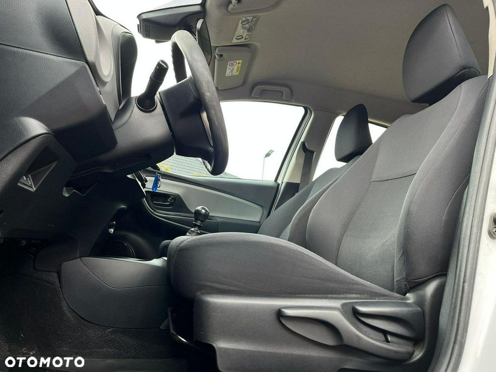 Toyota Yaris 1.5 Active - 31