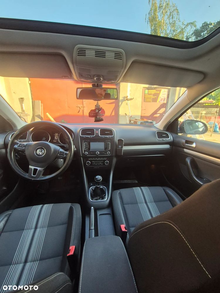 Volkswagen Golf - 17